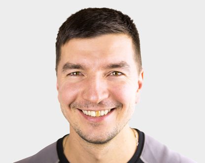 Why Yellow Discoloration Appears Near the Gums and What Actually Helps